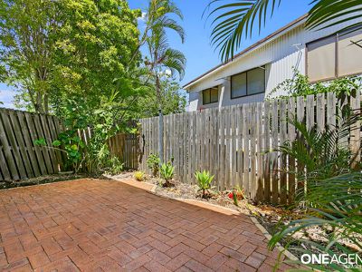 2 / 10 McKean Road, Scarness