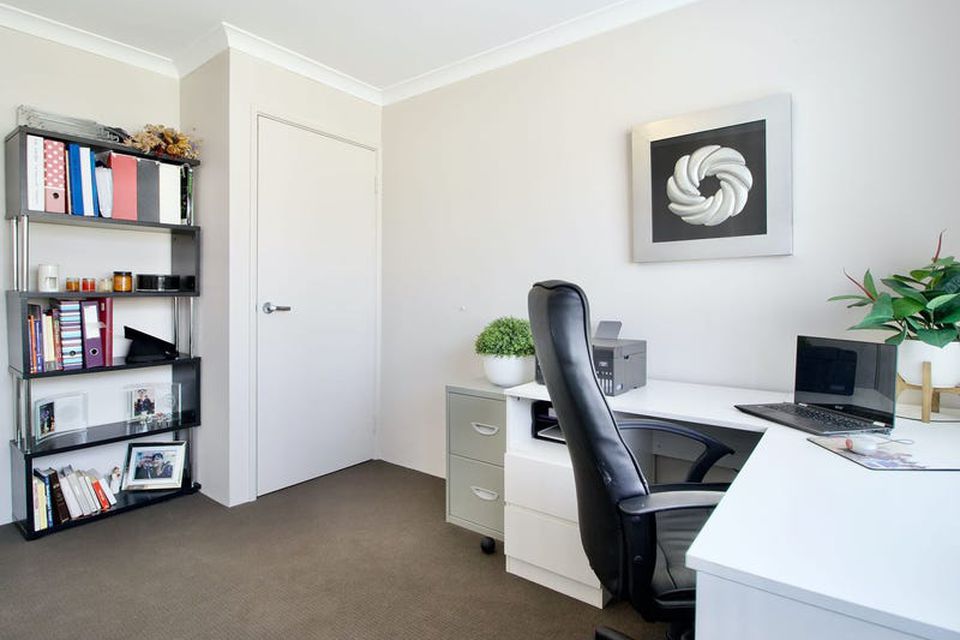 2 Tide Way , Singleton