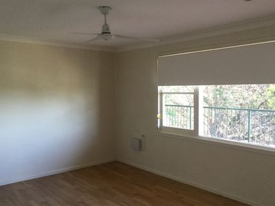 23 Wybalena Avenue, Koonawarra