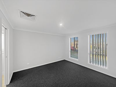 6 Apsley Crescent, Dubbo