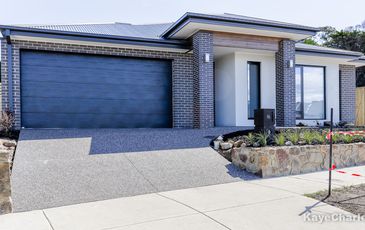 16  Lytonlee Avenue, Officer