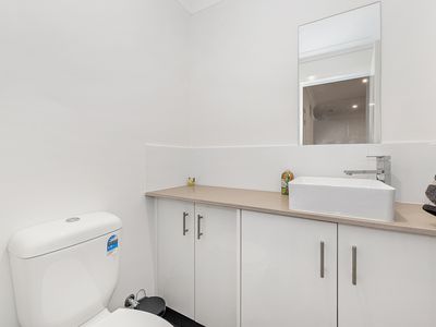 2 / 15 Elizabeth Avenue, Clontarf