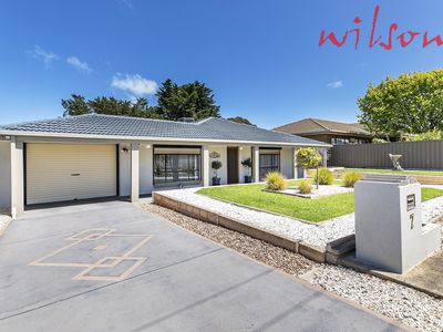 7 Christie Avenue, Christies Beach