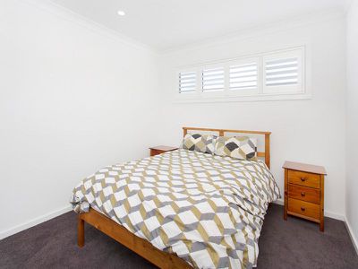 10 Headwater Place, Albion Park