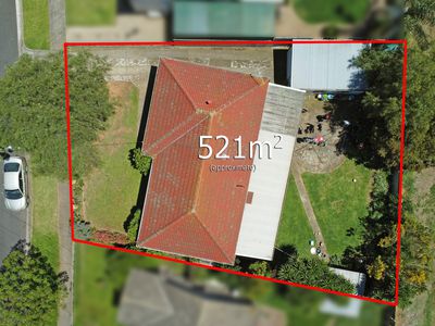 10 Centenary Crescent, Werribee