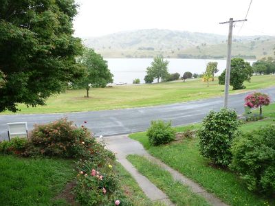 24 Queen Elizabeth Drive, Tallangatta