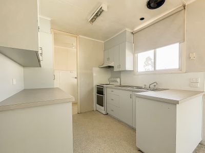 4 Bruton Grove, Swan Hill