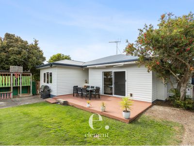 59 Laura Avenue, Belmont