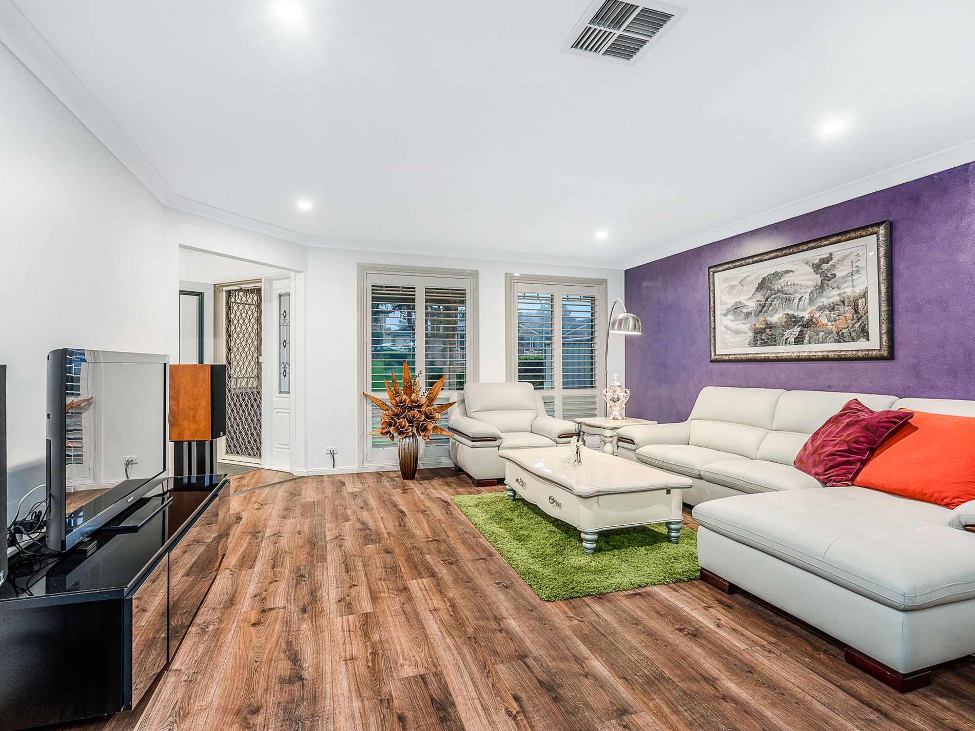 13 Scenic Grove, Glenwood
