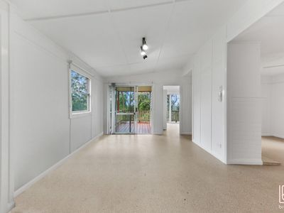 296a The Ridgeway, Lisarow