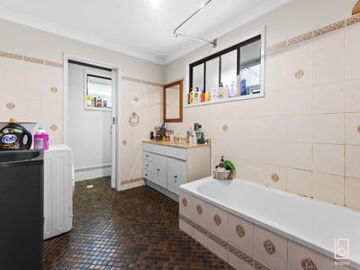 15 Saint Leonards Street, Rocky Point