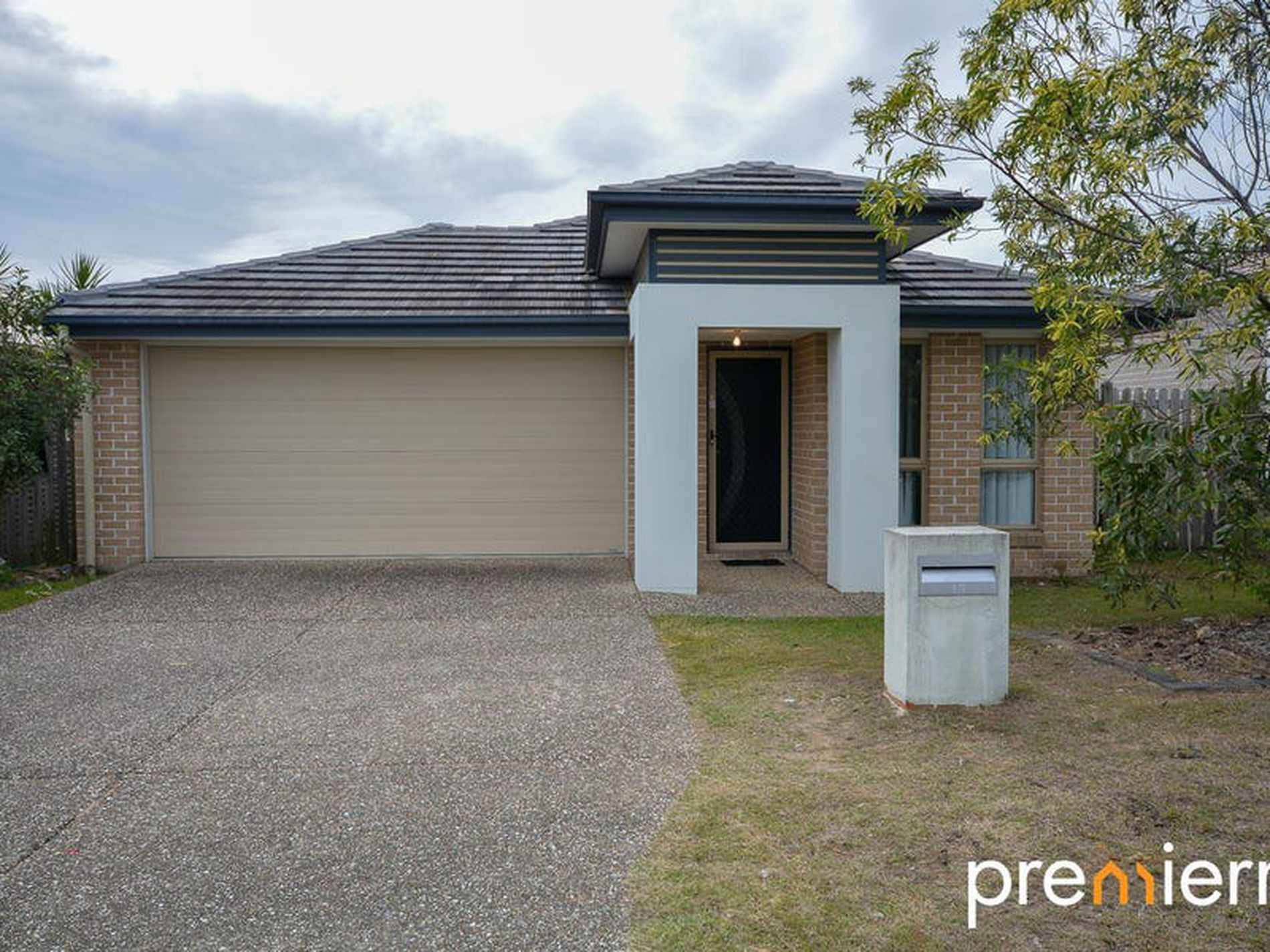 10 Pleasant Drive, Redbank Plains