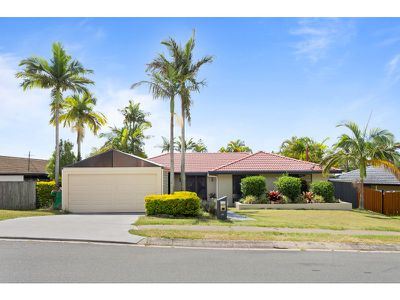 44 Jardine Drive, Springwood