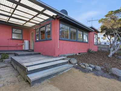 7 Sixth Avenue, Dodges Ferry