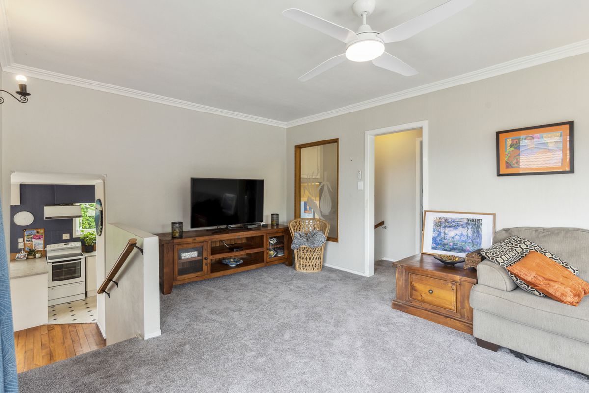 33 Ocean Road, Paraparaumu Beach