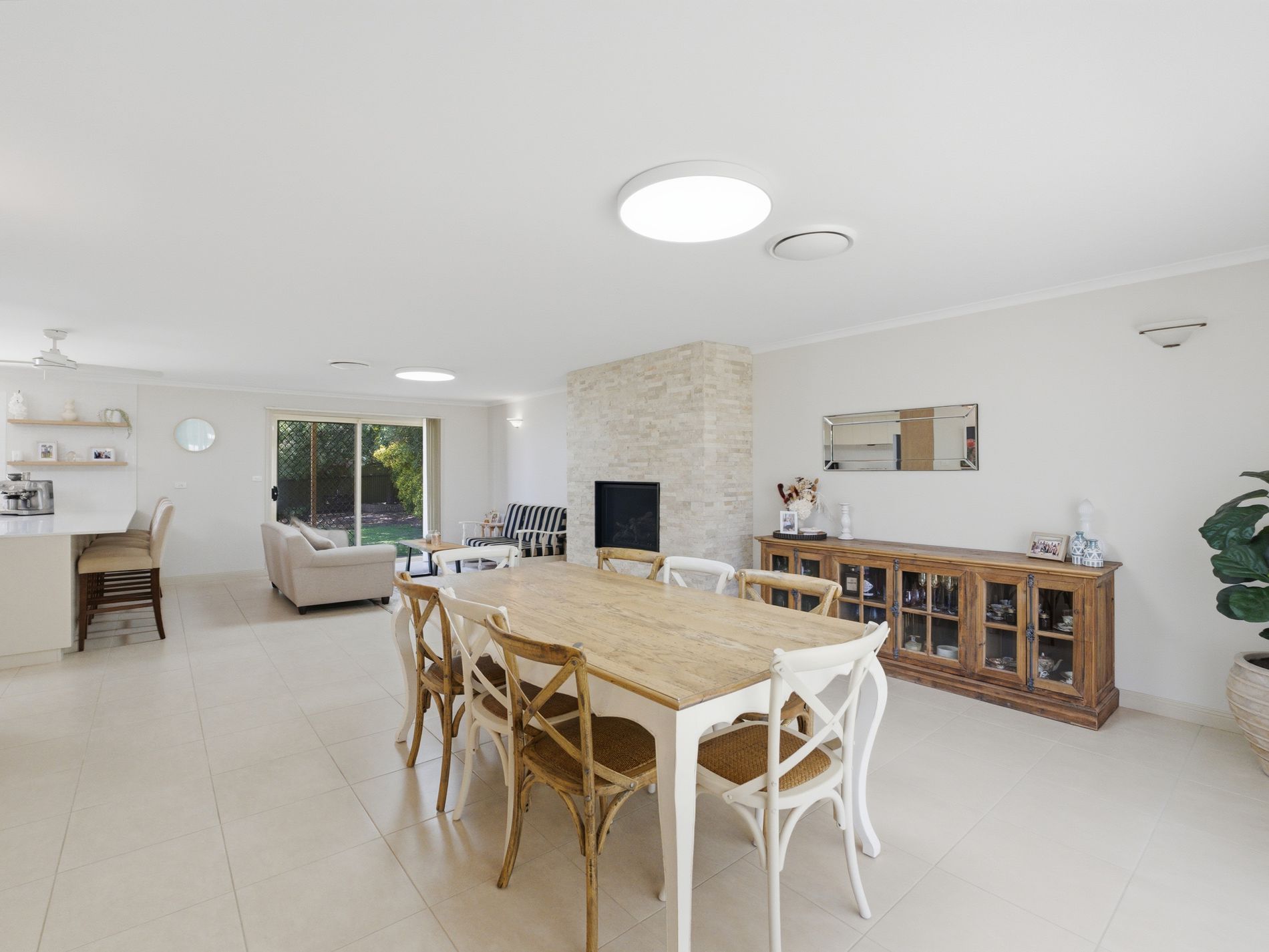 28 Holmes Crescent, Griffith