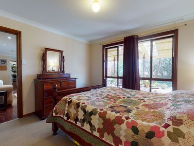 9 Loane Place, Dubbo