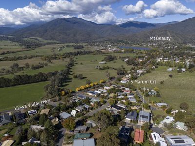 3 Marum Court, Tawonga South