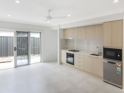 1 / 24 Myall Dr, Forster