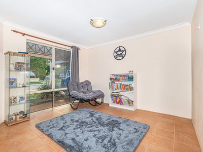 11 Brougham Crescent, Orelia