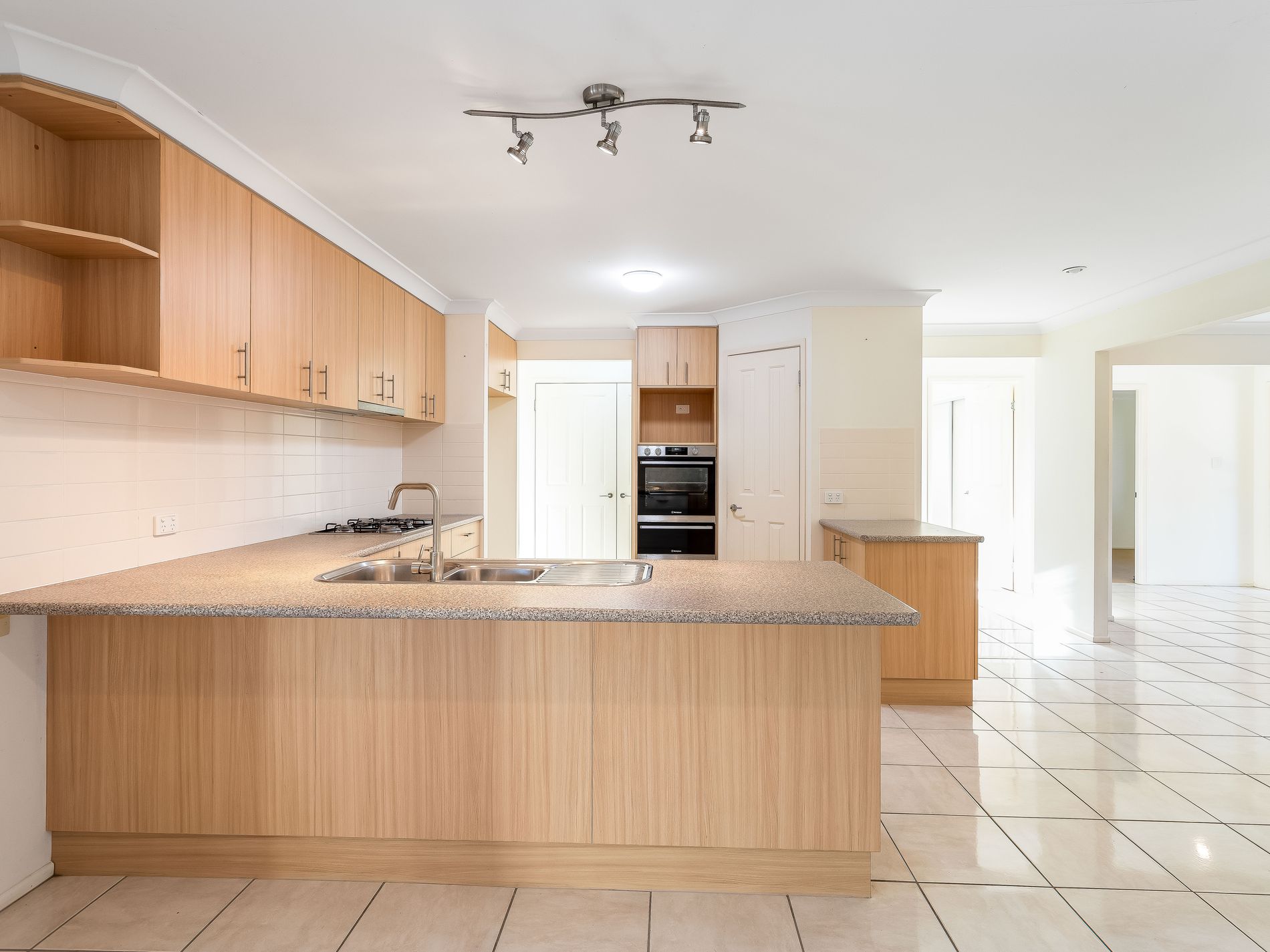 3 Twin Lakes Drive, Murrumba Downs