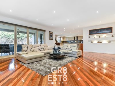 33 Beauford Avenue, Narre Warren South