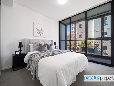 8023 / 11 Bennelong Parkway, Wentworth Point