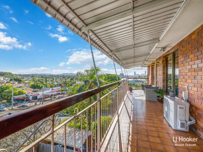 7 / 3 Curd Street, Greenslopes