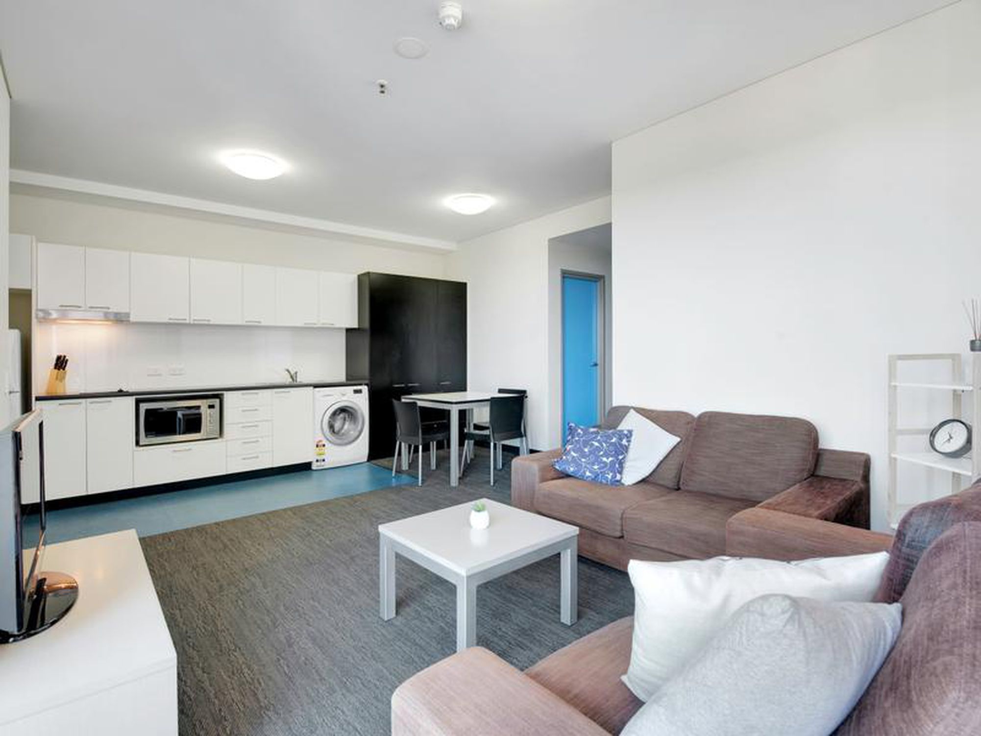 1004 / 15 Synagogue Place, Adelaide