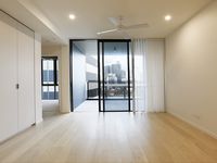 50703 / 21 Mollison Street, West End