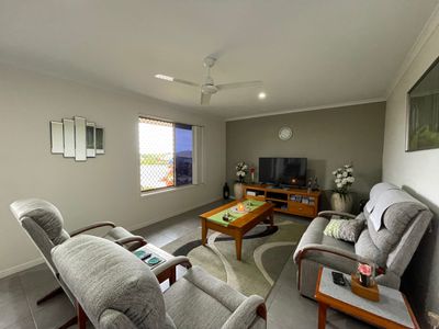 8 Eyre Court, Urraween