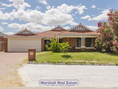 28 Newgain Cres, Carramar