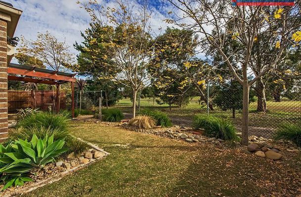 72 Axminster Drive, Craigieburn