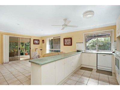 11 Rose Ash Crescent, Noosaville