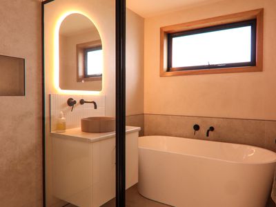 22 Church Street, Carrick