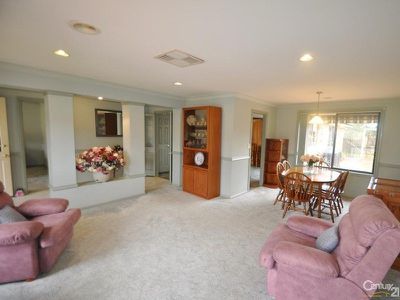 42 Twickenham Drive, Dubbo