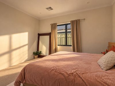 28 Fulman Way, Lynwood