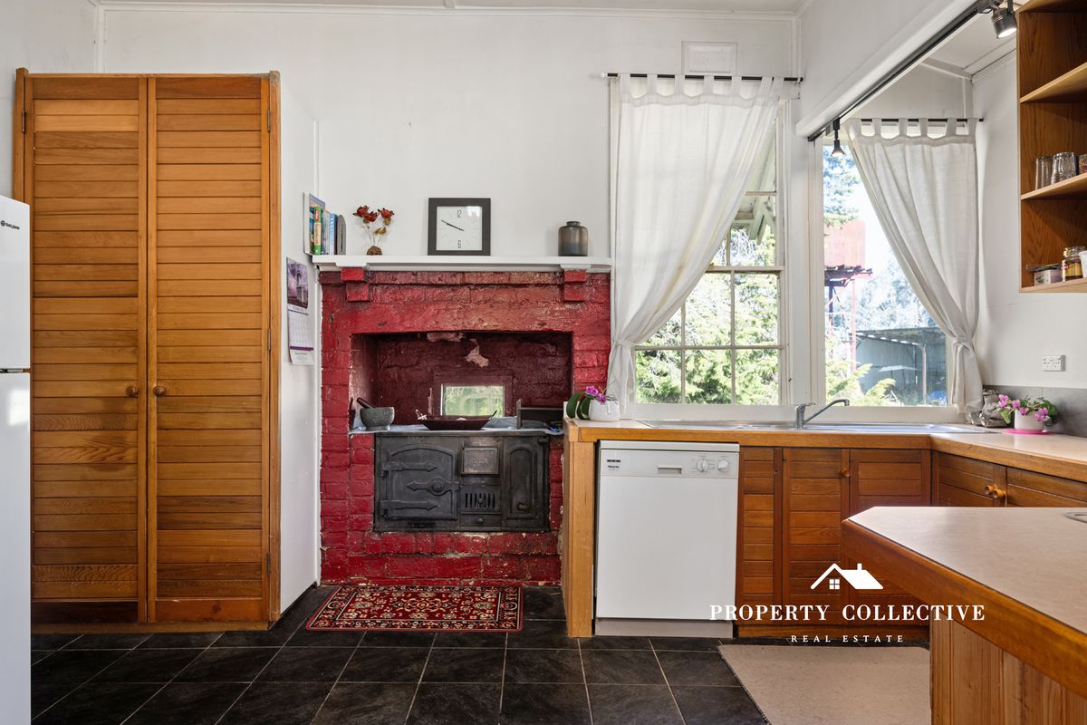 975 Beechworth-Wodonga Road, Wooragee