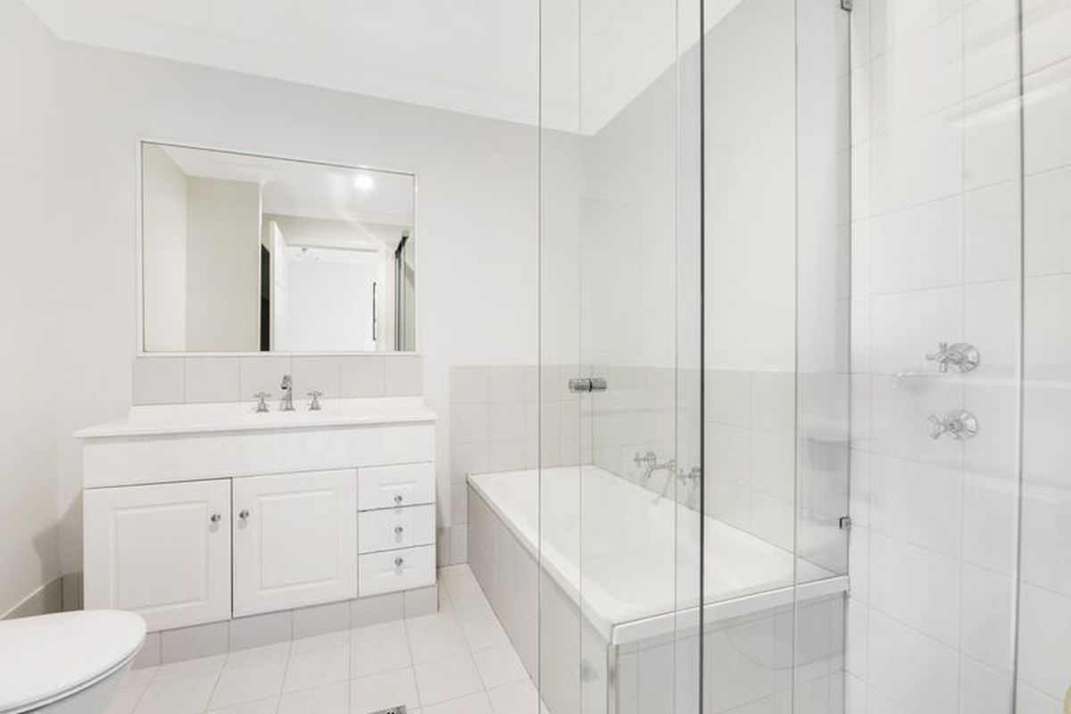 13 / 29 Central Coast Highway, West Gosford