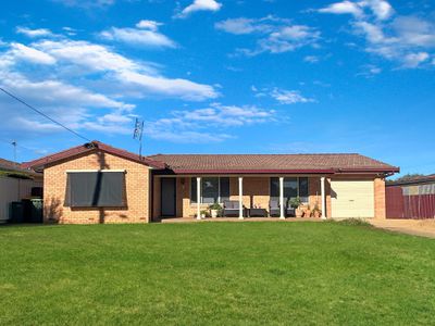 1 Mumford Crescent, Dubbo