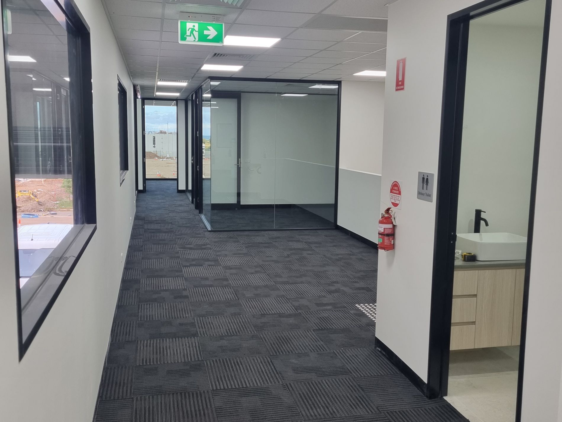 1 / 6 Literary Way, Williamstown