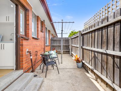 2/96 Saltley Street, South Kingsville