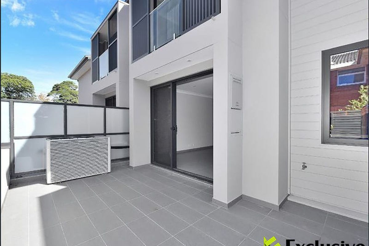 2 / 55 Gipps Street, Concord