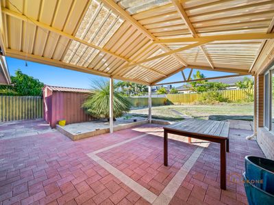 6 Parry Avenue, Bateman