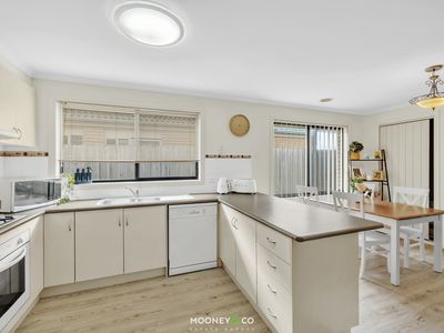 20 Providence Drive, Cranbourne West
