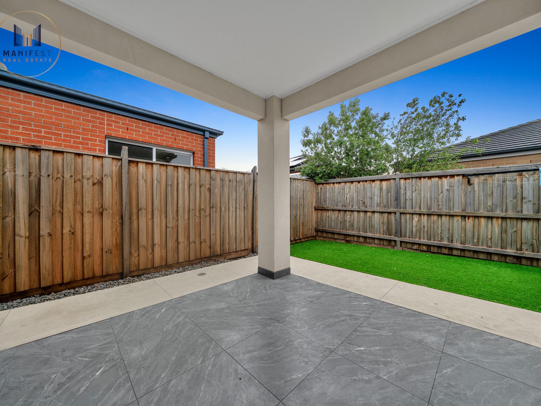 10 Hemsworth Road, Weir Views
