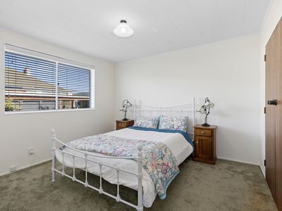 2 / 32A Ararino Street, Trentham