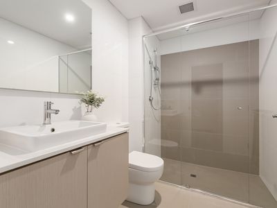 2 / 5 Hawksburn Road, Rivervale