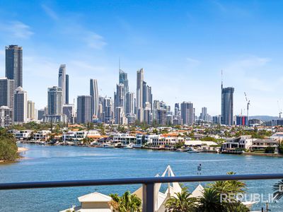 1101 / 4 Como Crescent, Southport