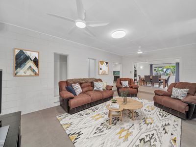 5 Pearl Close, Bayview Heights